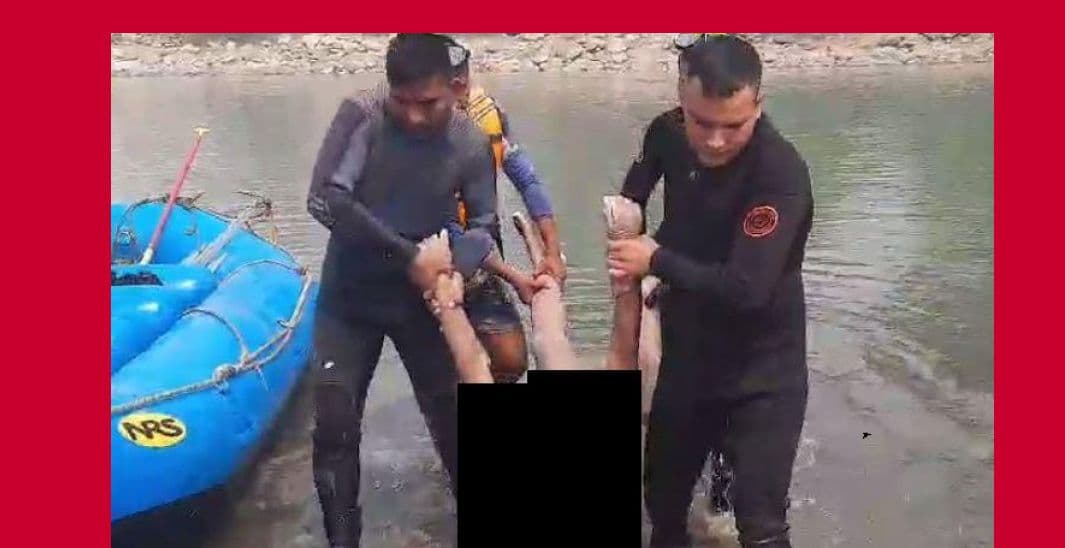 नुहाउने क्रममा नदीमा डुवेर 
बेपत्ताको शव फेला
