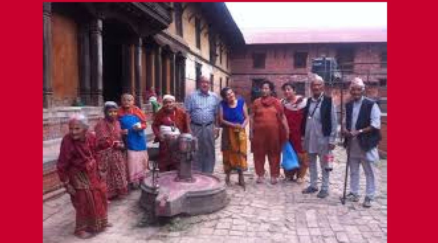 किन आजका छोराछोरी 
संयुक्त परिवार रूचाउदैनन् ?