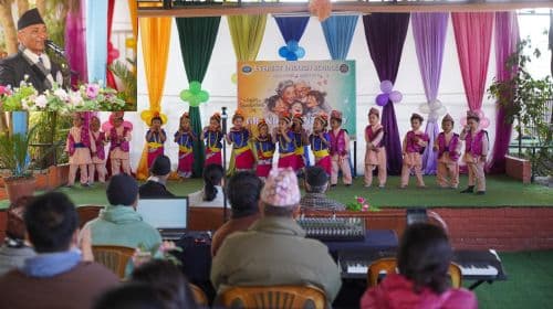 एभरेस्ट स्कुलमा ग्रायण्ड प्यारेन्स डे