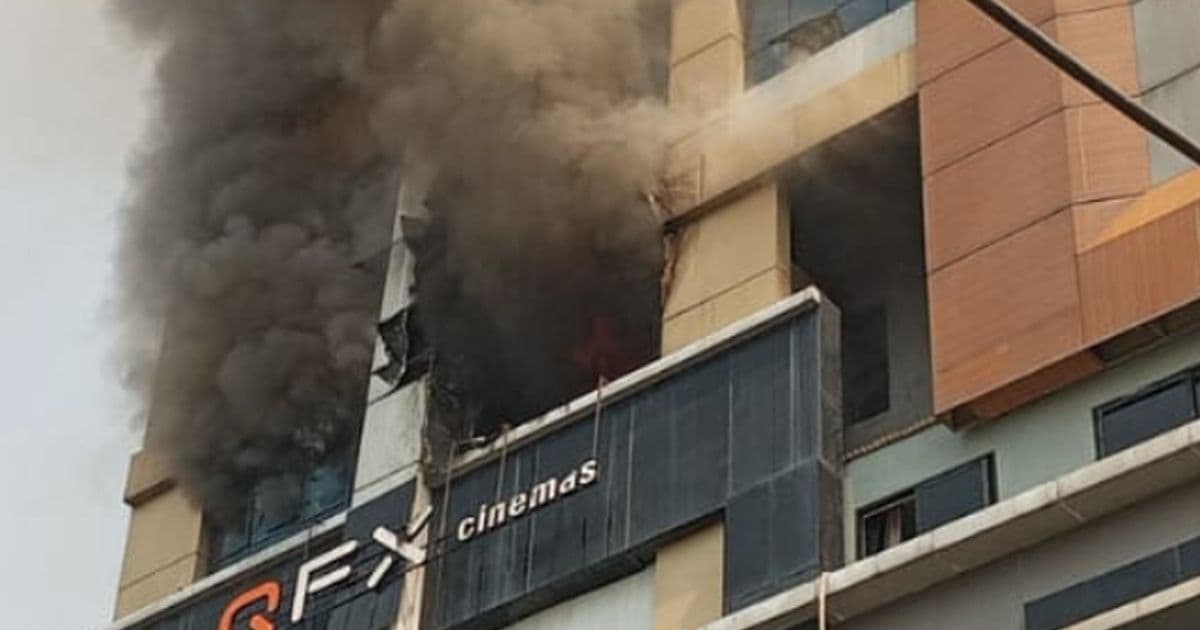 सुनसरीको सेन्ट्रल प्लाजामा आगलागी