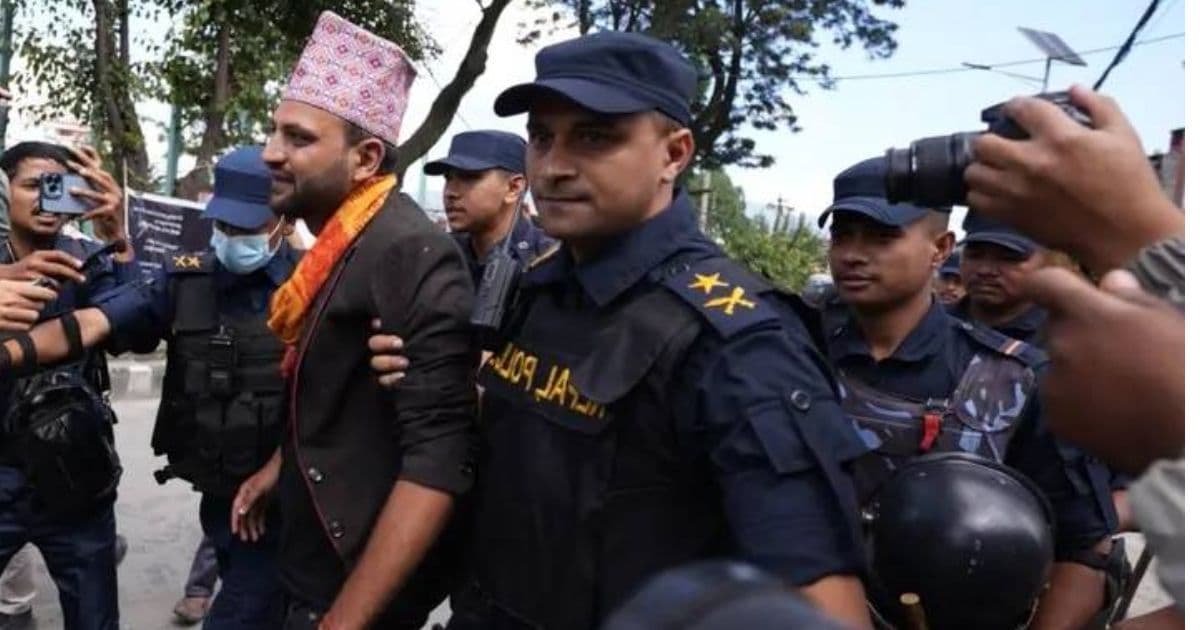 माइतीघरबाट डा. निकोलस भुसाल पक्राउ