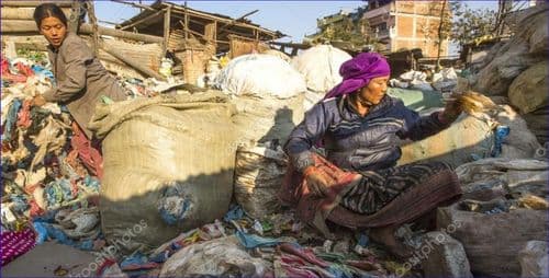भुइमान्छेले आफ्ना पीडा 
सुनाउने कसलाई ?
