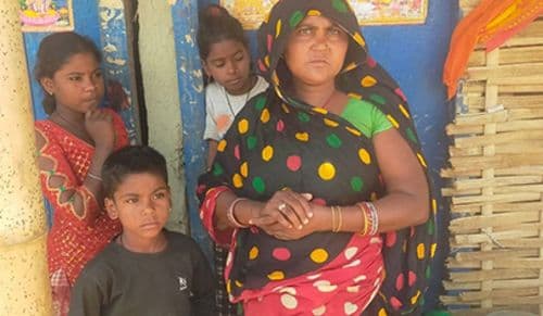 महिला र पुरुष हिंसा दुबै गलत हो