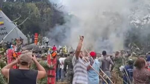 विमान दुर्घटना हुँदा  ६६ जनाको मृत्यु