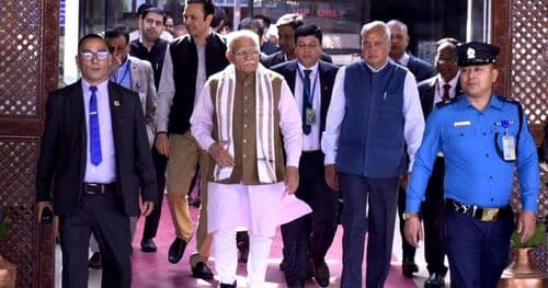 भारतीय विद्युत् मन्त्री मनोहरलाल खट्टर नेपाल आइपुगे