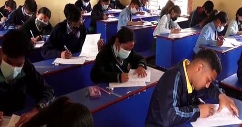 एसइई परिक्षामा मर्यादा विपरीत कार्य गर्नेलाई जिम्मेवारीबाट हटाइयो  