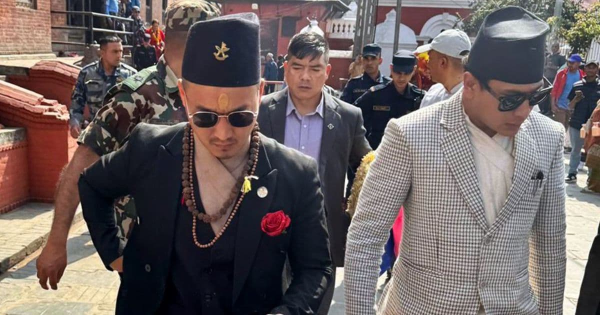 गृहमन्त्री सुधनले पशुपतिनाथ दर्शन गरे