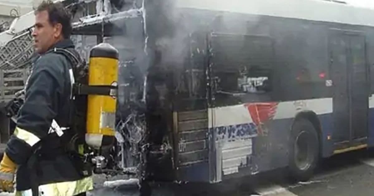 मक्काबाट मदिना जाँदै गरेको बस दुर्घटना ४२ जना भारतीयको मृत्यु