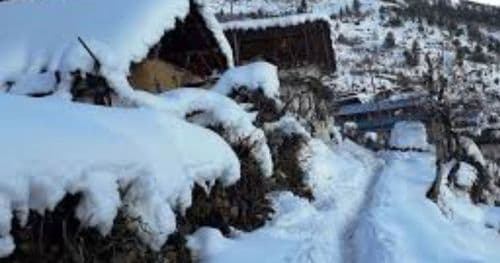 सोलुखुम्बु क्षेत्रमा असोजमै हिमपात जनजिवन प्रभावित