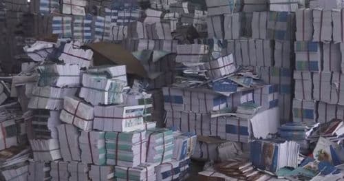 नयाँ शैक्षिकसत्रका लागि पाठ्यपुस्तक पुर्याइँदै