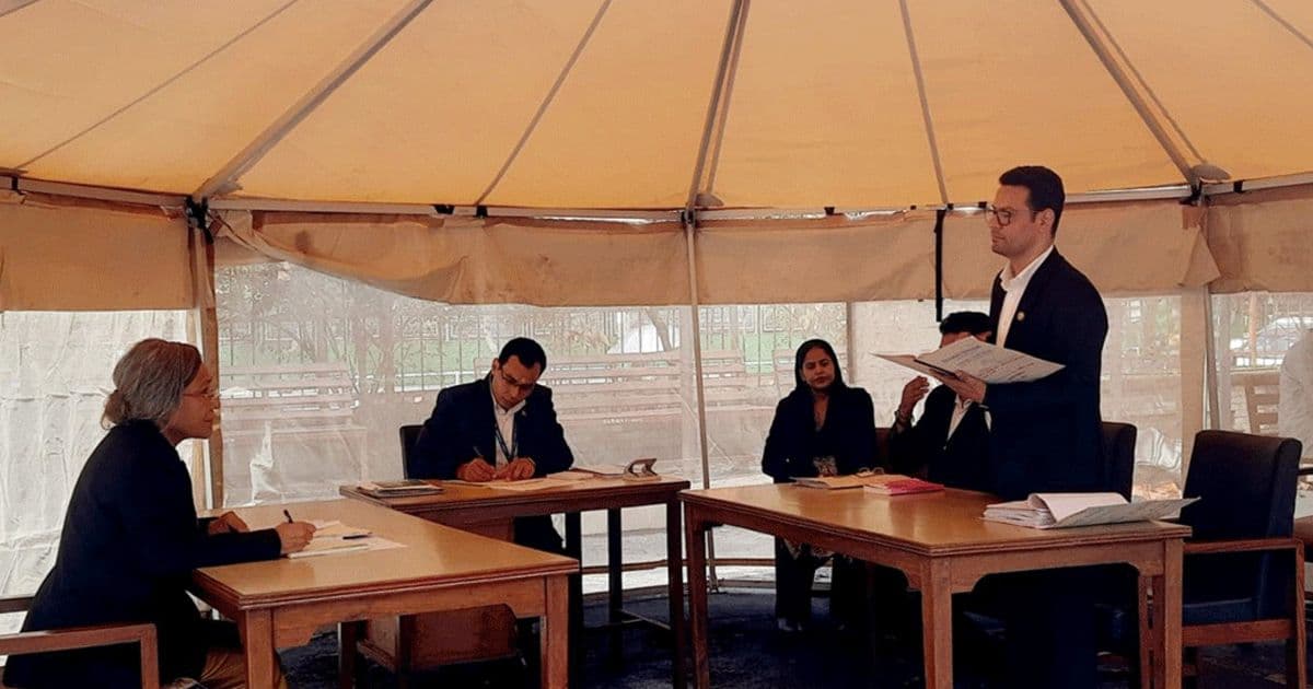 सर्वोच्च अदालतको बहस पालमुनि